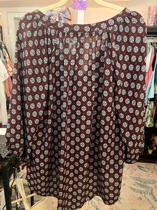 18. 1x Living Doll Burgundy Lace boho top