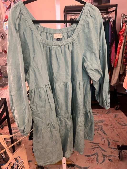 45. xl Universal Thread Dusty Teal Tier Dress w/Snack Sacks